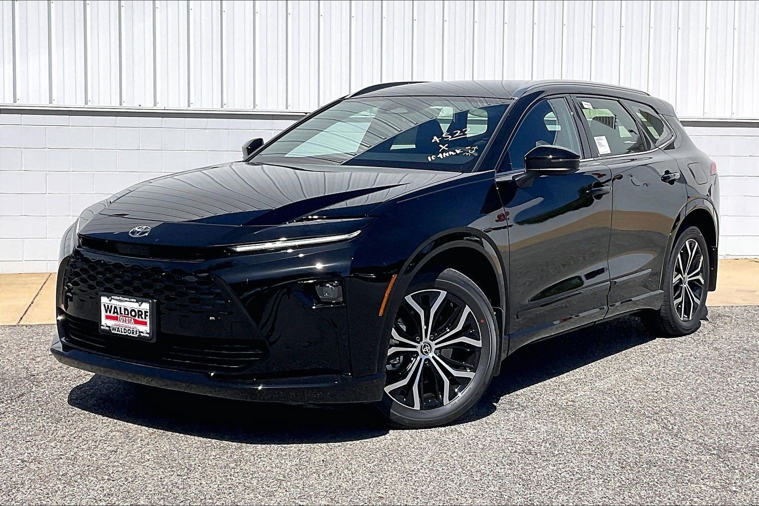 2026 Toyota Toyota Crown Signia XLE
