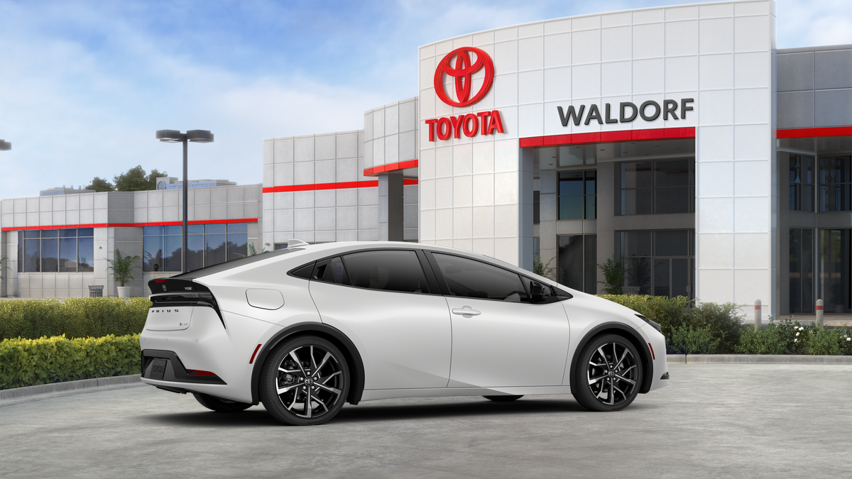 2026 Toyota Prius Plug-in Hybrid XSE - Photo 30