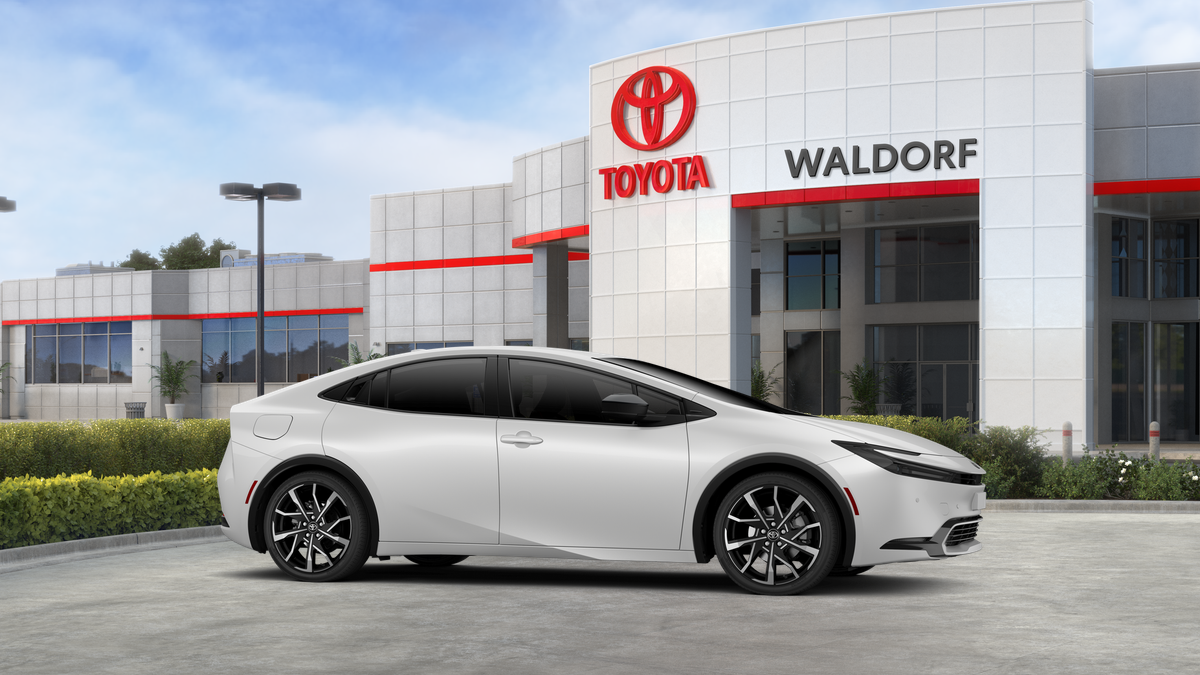 2026 Toyota Prius Plug-in Hybrid XSE