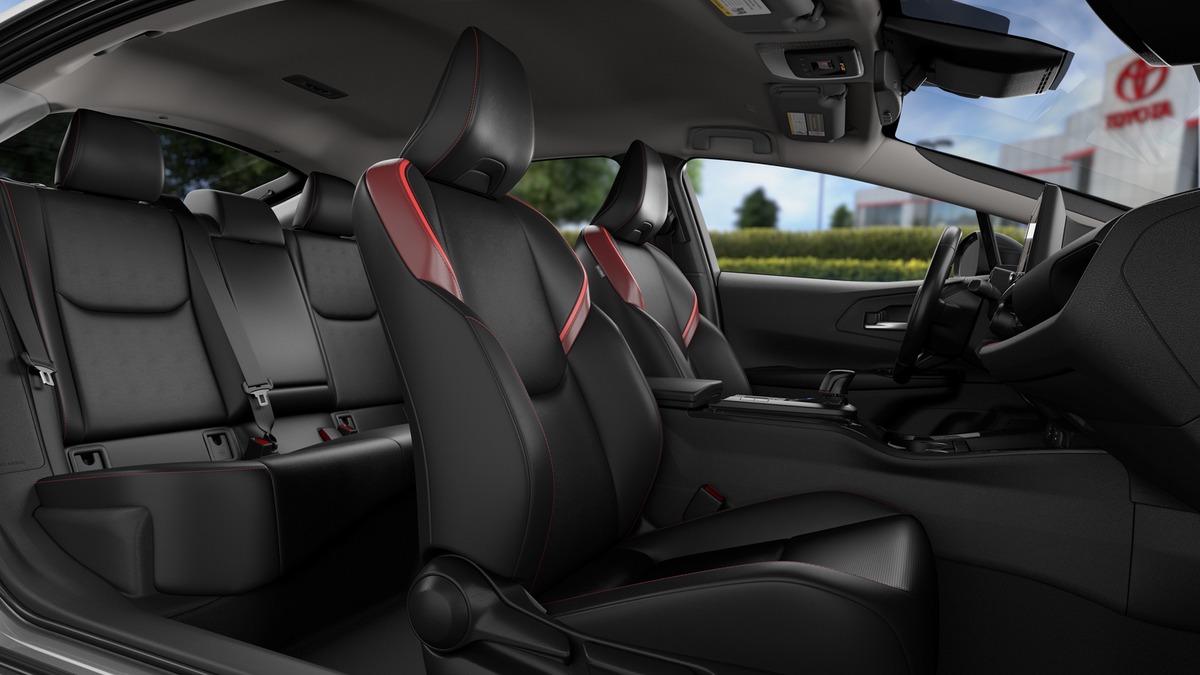 2026 Toyota Prius Plug-in Hybrid XSE - Photo 39