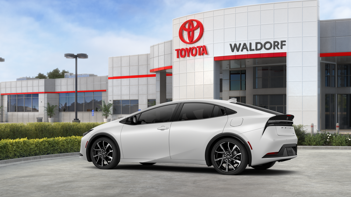 2026 Toyota Prius Plug-in Hybrid XSE - Photo 24