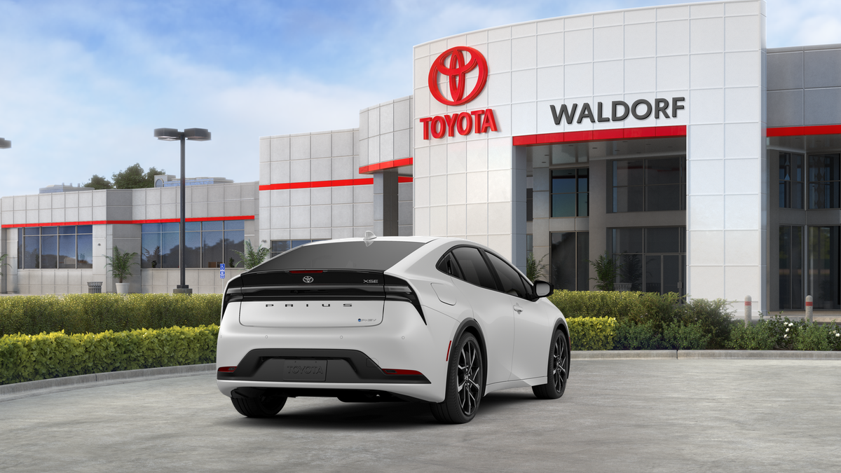 2026 Toyota Prius Plug-in Hybrid XSE - Photo 28
