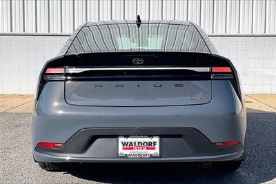 2026 Toyota Prius Plug-in Hybrid SE
