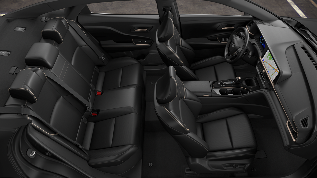 2027 Toyota Toyota Crown XLE