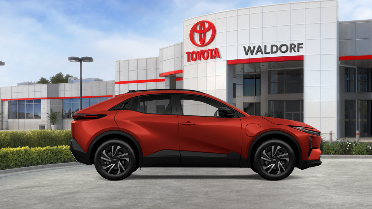 2026 Toyota C-HR SE