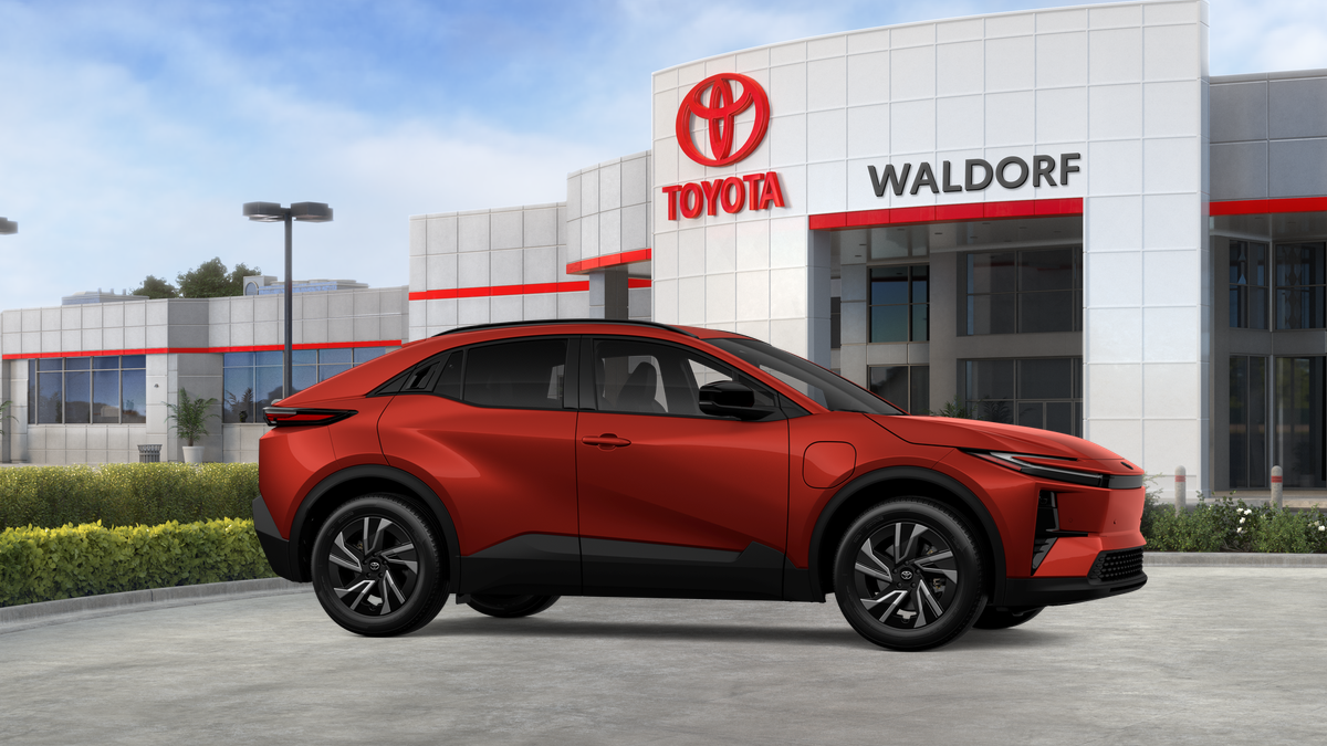 2026 Toyota C-HR SE