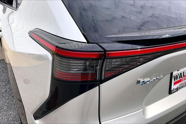 2023 Toyota bZ4X Limited