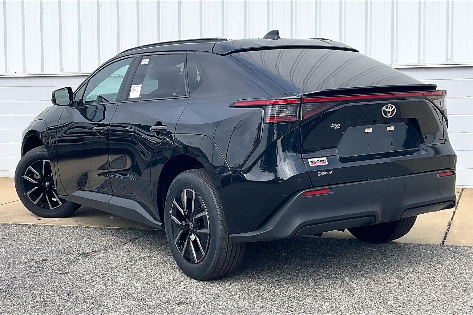 2026 Toyota bZ XLE Plus