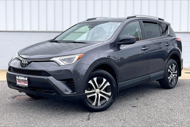 Used 2017 Toyota RAV4 LE with VIN JTMBFREV4HJ704708 for sale in Waldorf, MD