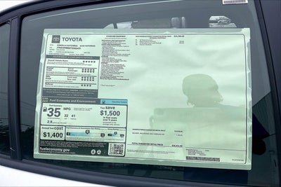 2026 Toyota Corolla Hatchback SE