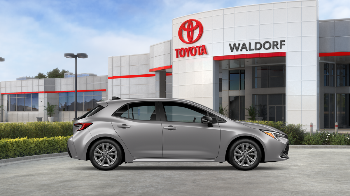 2026 Toyota Corolla Hatchback SE