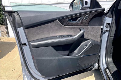 2019 Audi Q8 Prestige