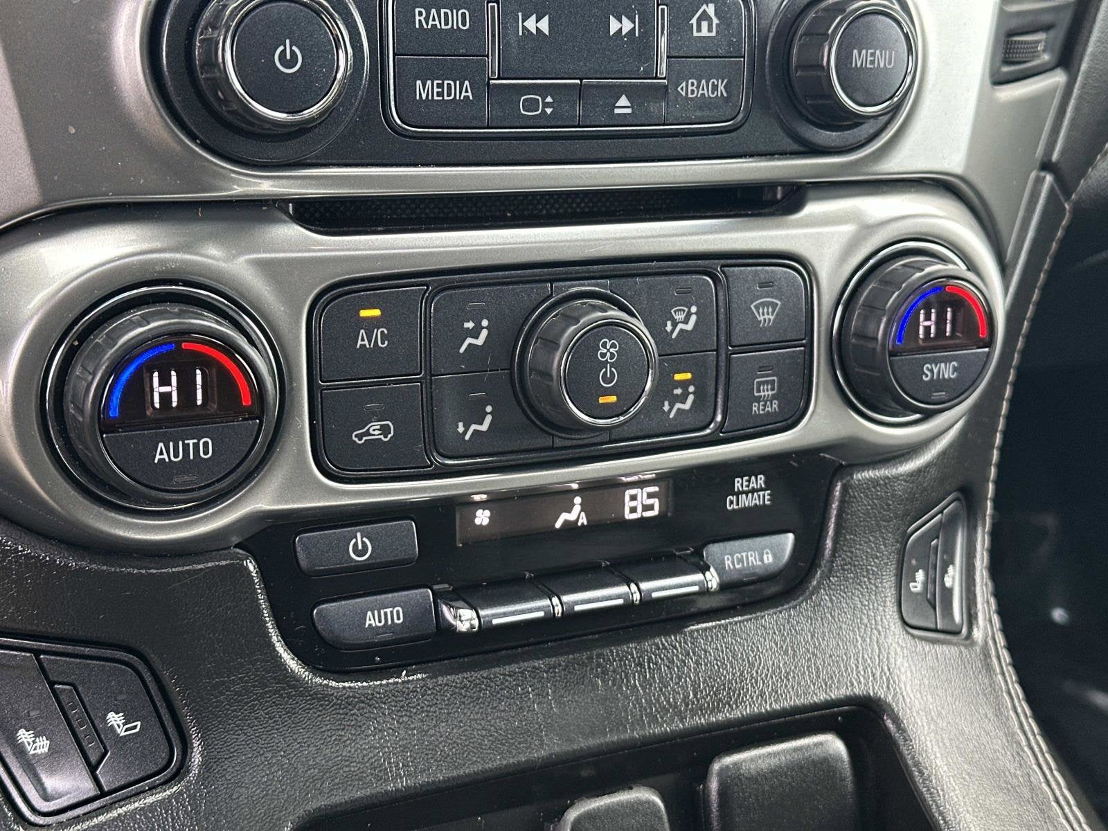 2019 Chevrolet Suburban LT