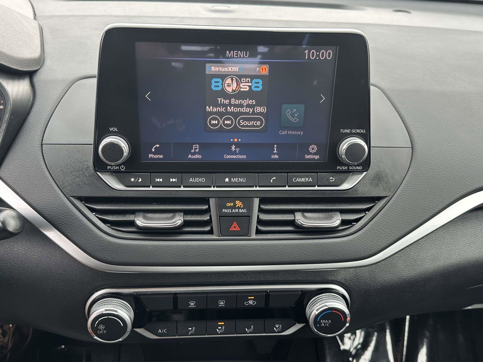 2022 Nissan Altima 2.5 SV