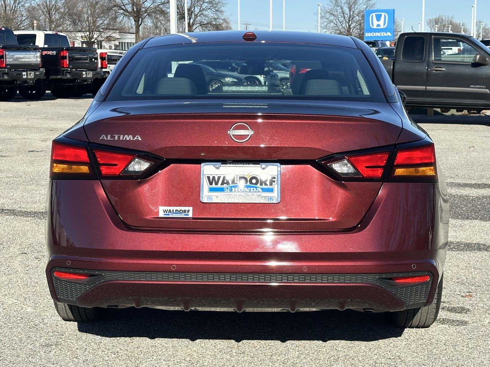 2025 Nissan Altima SV