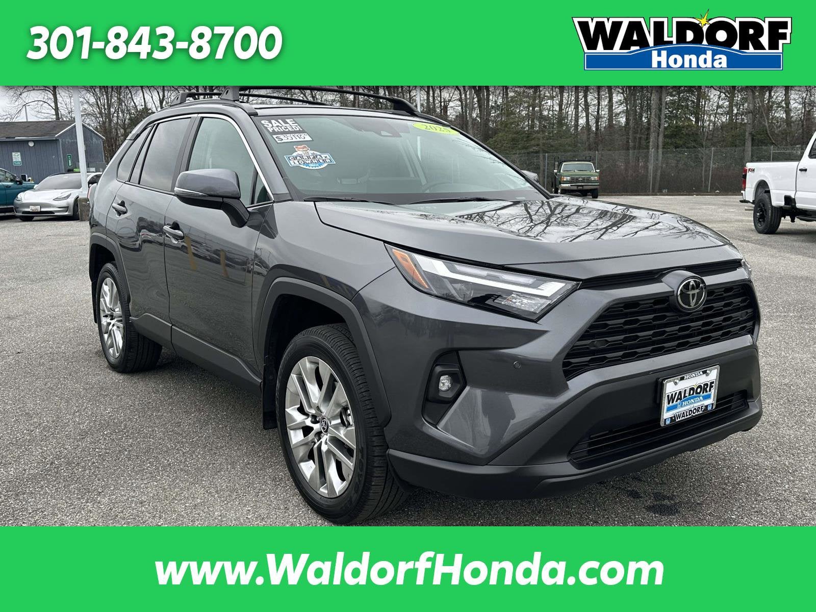 2025 Toyota RAV4 XLE Premium