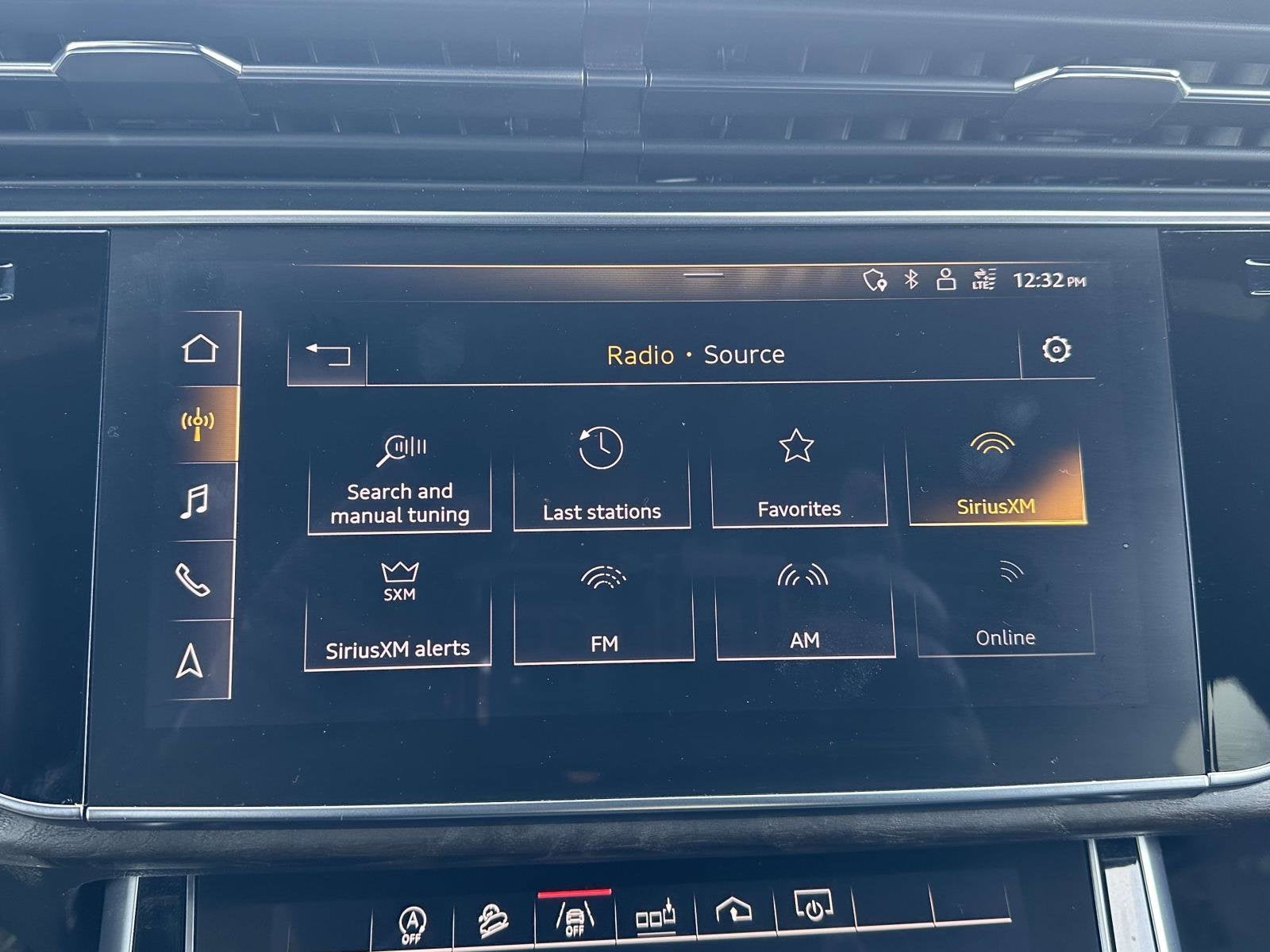 2019 Audi Q8 Premium Plus