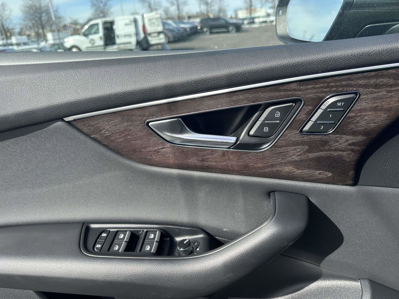 2019 Audi Q8 Premium Plus