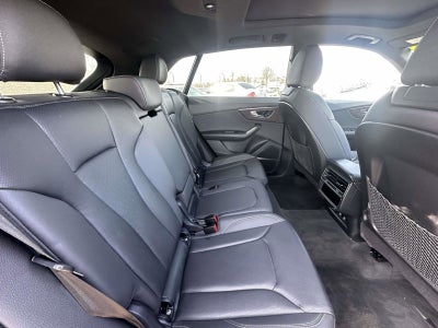 2019 Audi Q8 Premium Plus