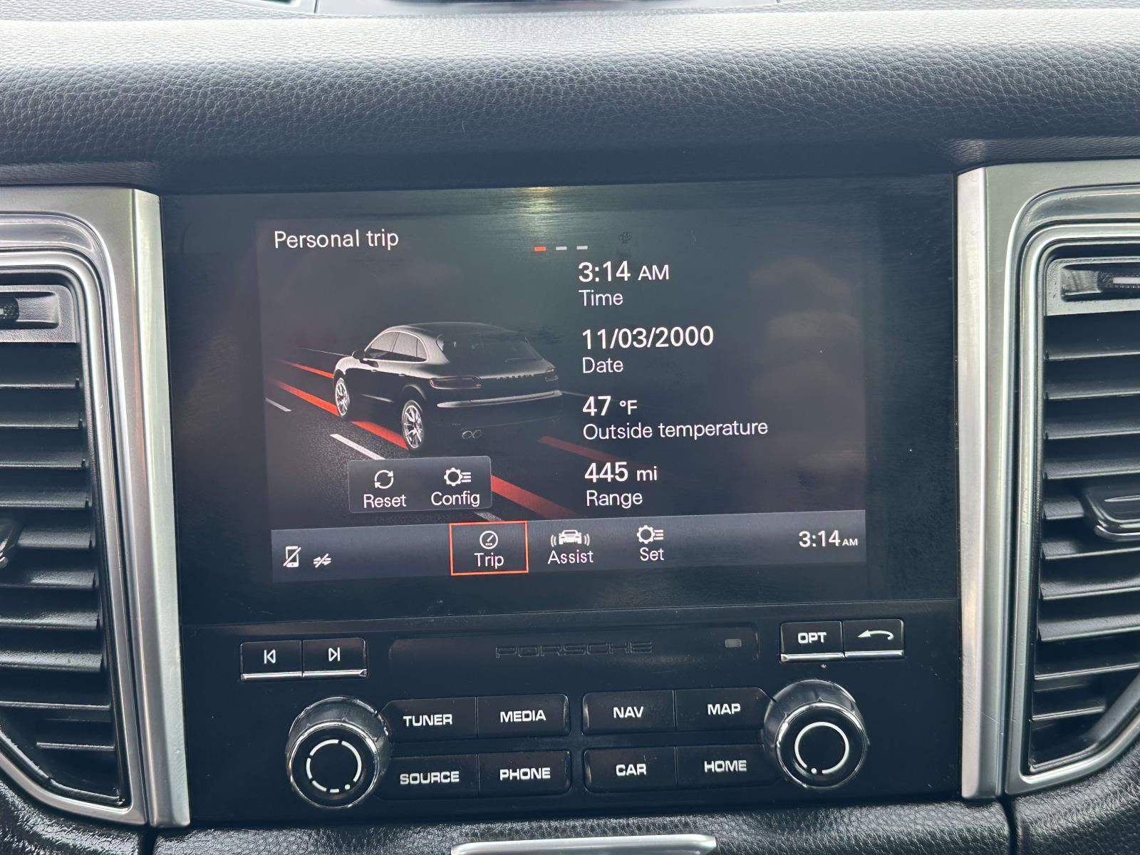 2018 Porsche Macan Base