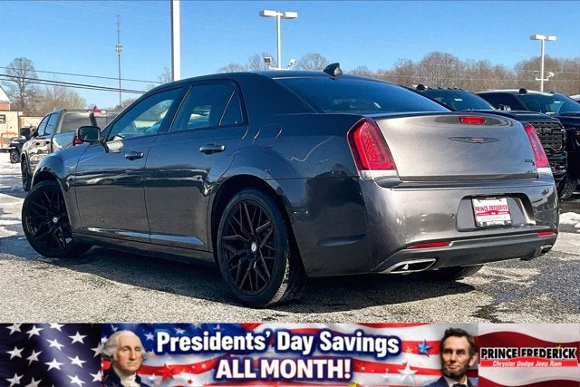 2022 Chrysler 300 300S