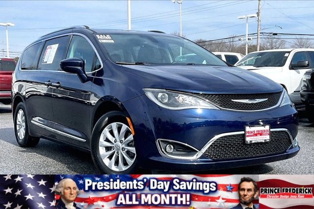 2019 Chrysler Pacifica Touring L