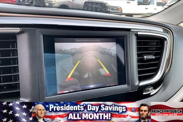 2019 Chrysler Pacifica Touring L