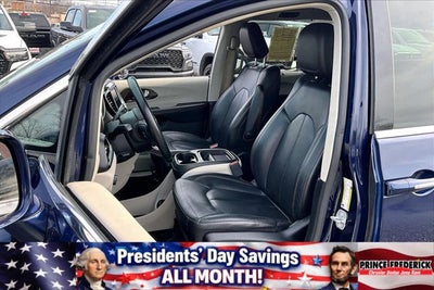 2019 Chrysler Pacifica Touring L