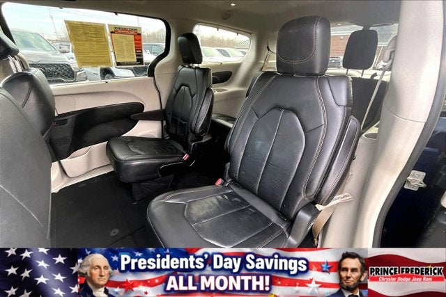 2019 Chrysler Pacifica Touring L