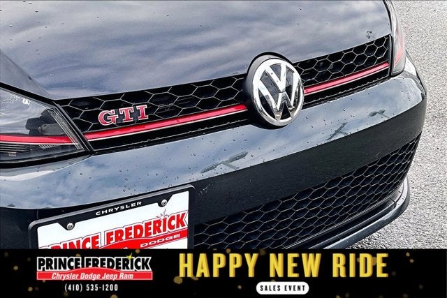 2017 Volkswagen Golf GTI Sport
