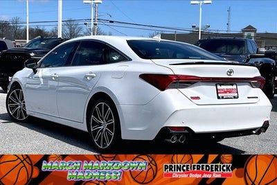 2019 Toyota Avalon Base