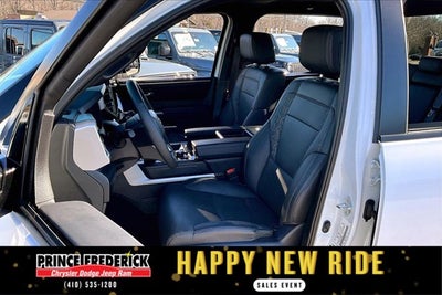 2025 Toyota Tundra 4WD SR5