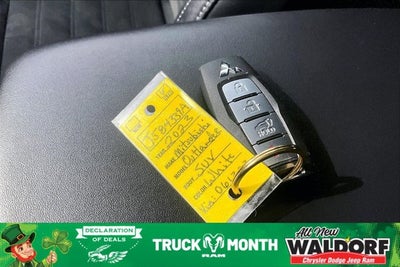 2023 Mitsubishi Outlander SE