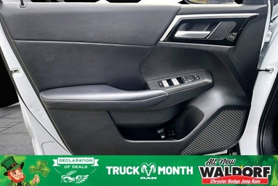 2023 Mitsubishi Outlander SE