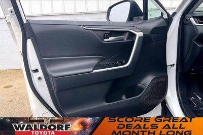 2019 Toyota RAV4 Hybrid XLE