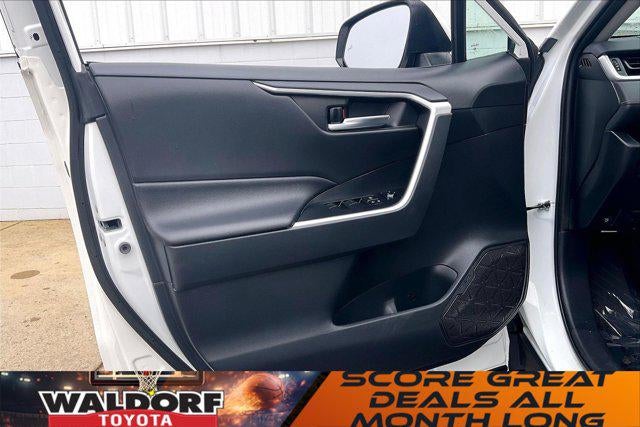 2019 Toyota RAV4 Hybrid XLE