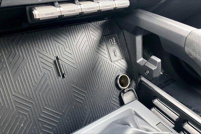 2025 Toyota Tacoma 4WD SR5