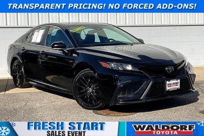 2022 Toyota Camry SE