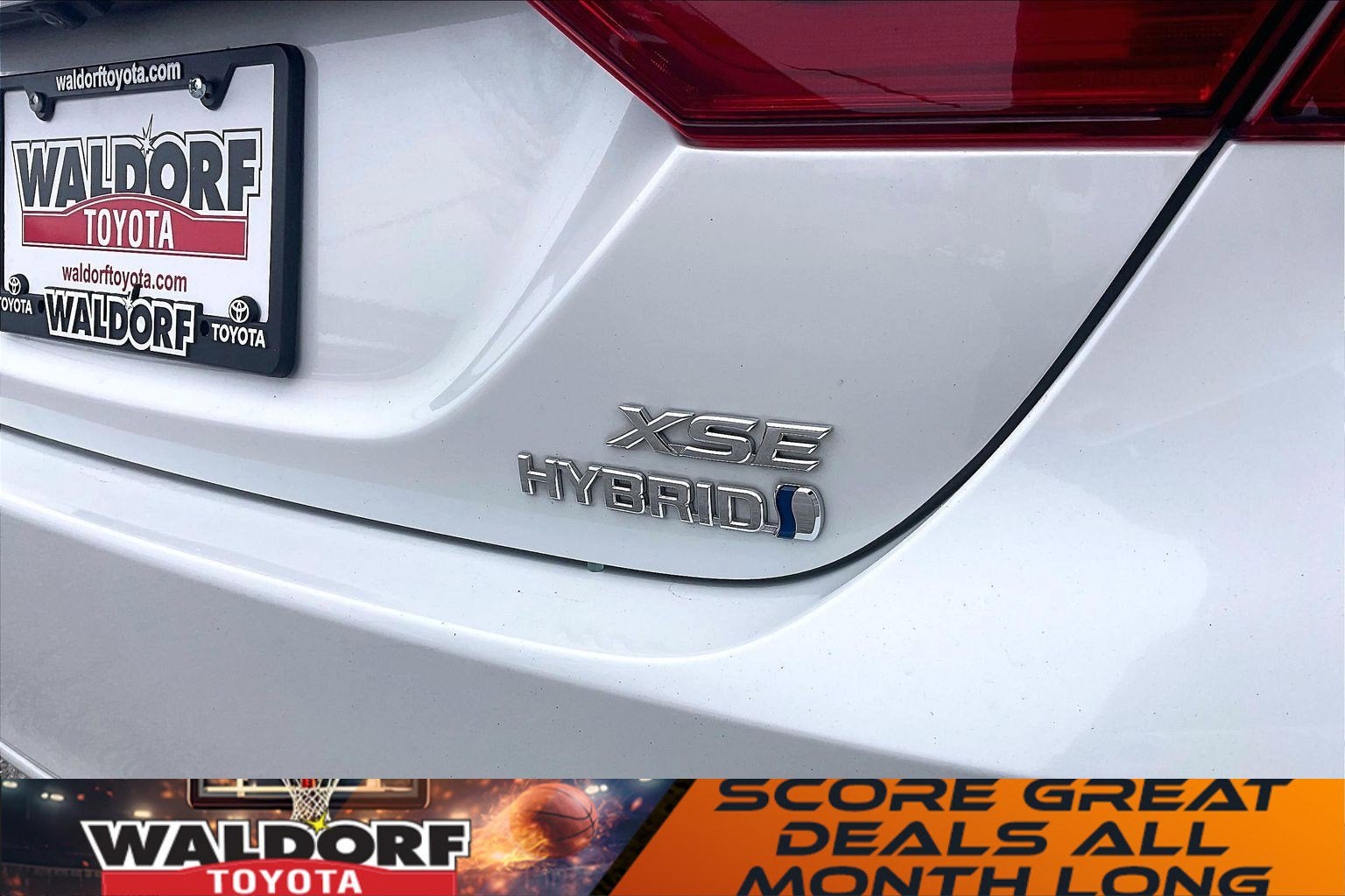 2024 Toyota Camry Hybrid XSE