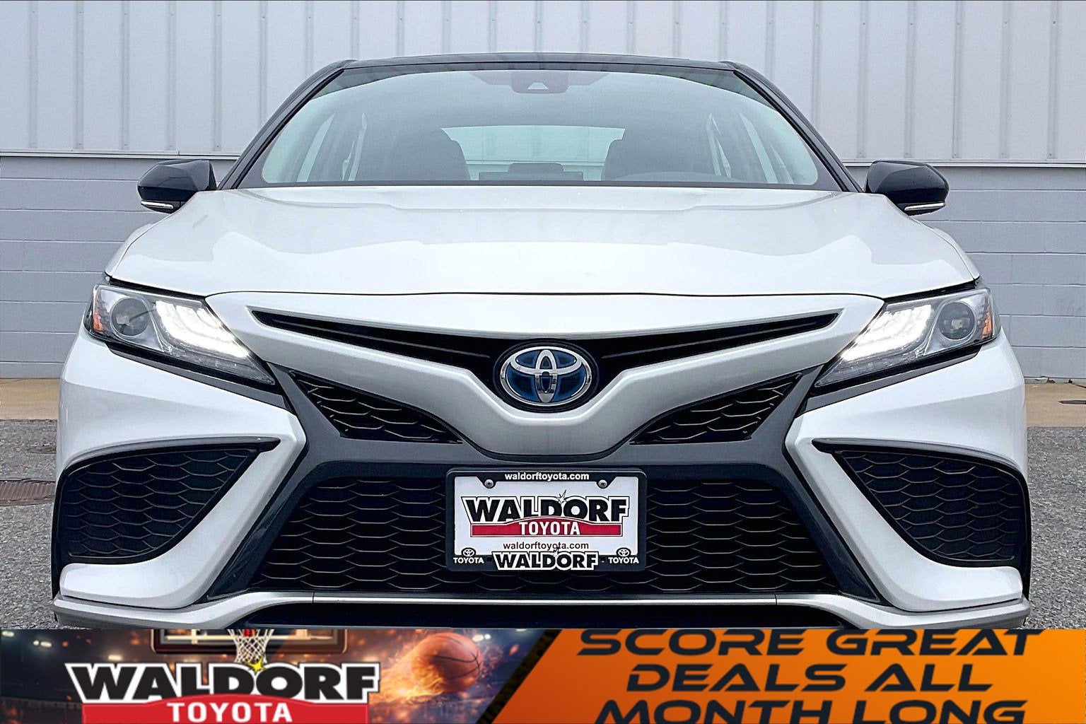 2024 Toyota Camry Hybrid XSE