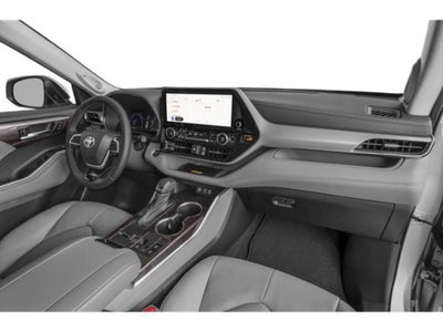 2023 Toyota Highlander Hybrid Platinum