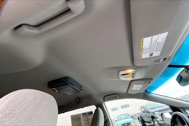 2017 Toyota Sienna LE