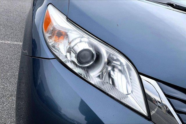 2017 Toyota Sienna LE