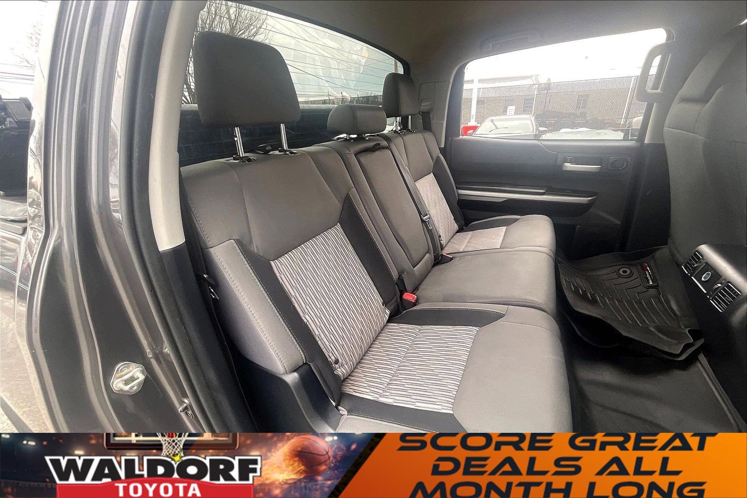 2015 Toyota Tundra SR5