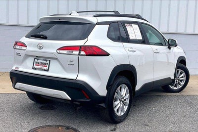 2024 Toyota Corolla Cross LE