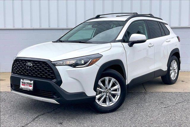 2024 Toyota Corolla Cross LE