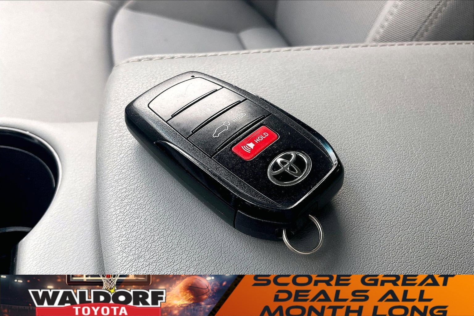 2023 Toyota Venza LE