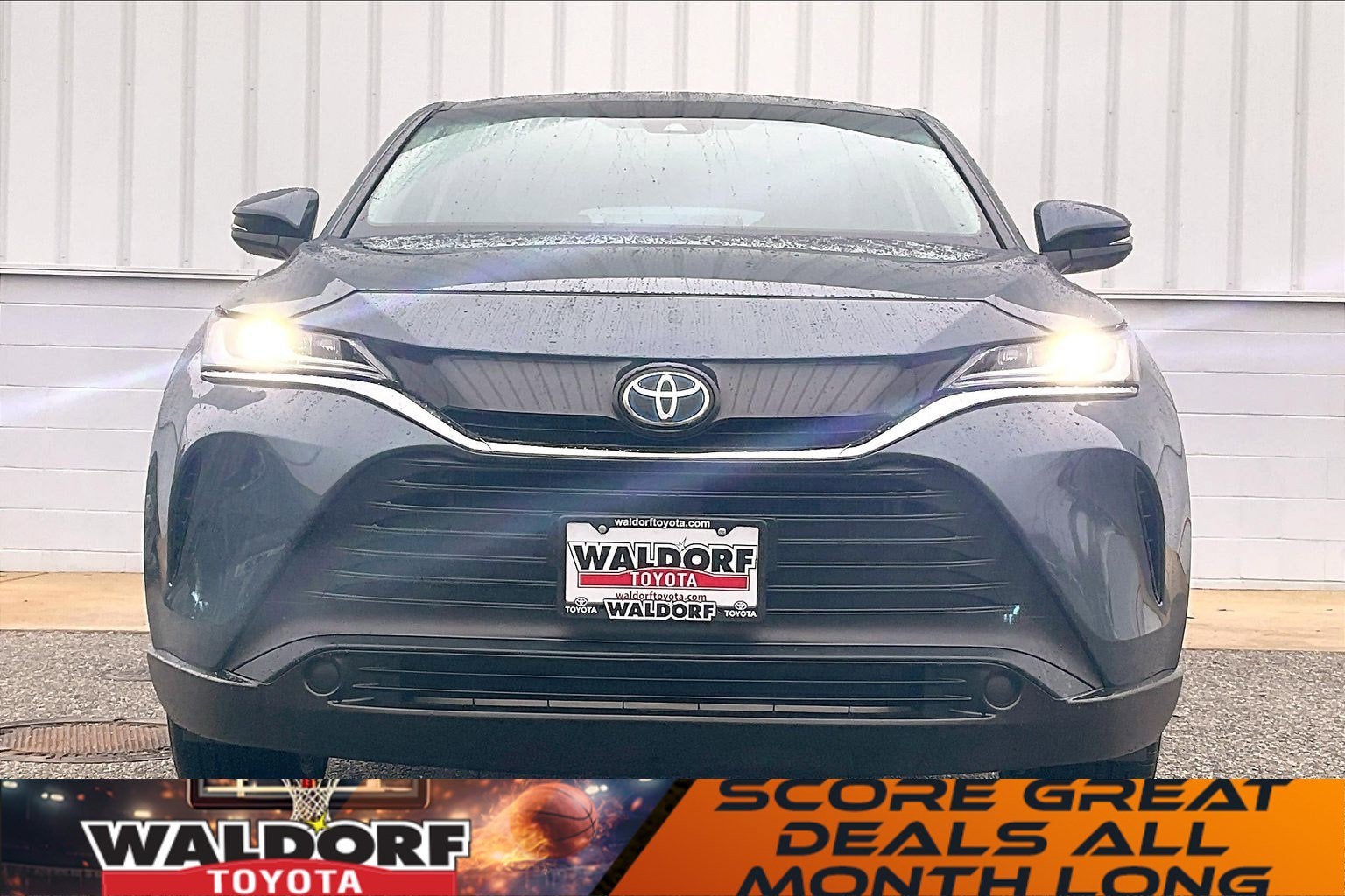 2023 Toyota Venza LE