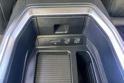 2019 Audi e-tron Prestige