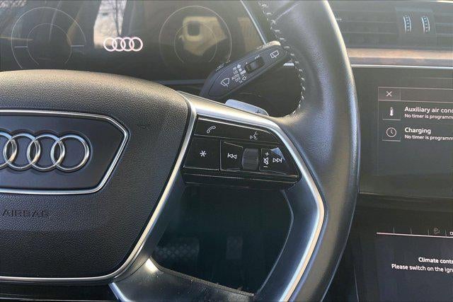 2019 Audi e-tron Prestige